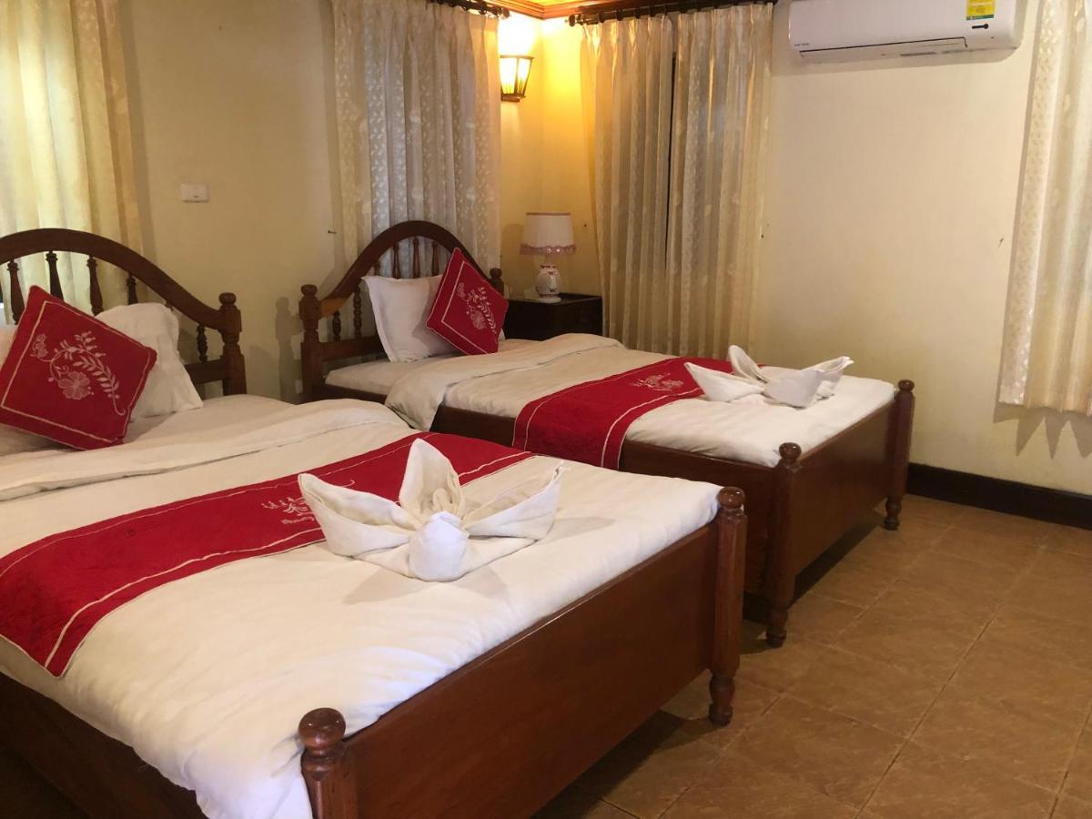 Villa Phathana Royal View Hotel Luang Prabang Exterior foto